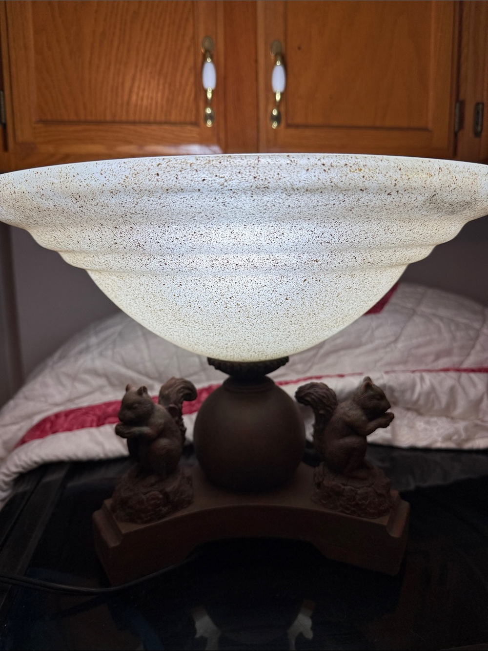 Antique 1920-30’s Cast metal Art Deco Lamp w/squirrels. 12” tall x 16” wide